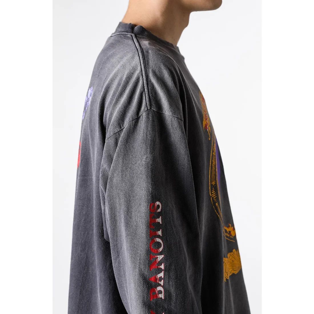 Saint Michael o1mle0326 Born Saint Long Sleeve T-Shirt in Black Size US M / EU 48-50 / 2 - 12 Thumbnail