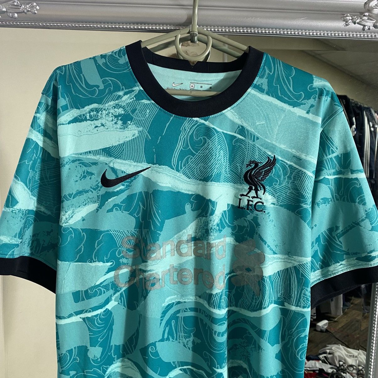 Nike Nike Liverpool Henderson sportswear soccer jersey Size US M / EU 48-50 / 2 - 5 Thumbnail