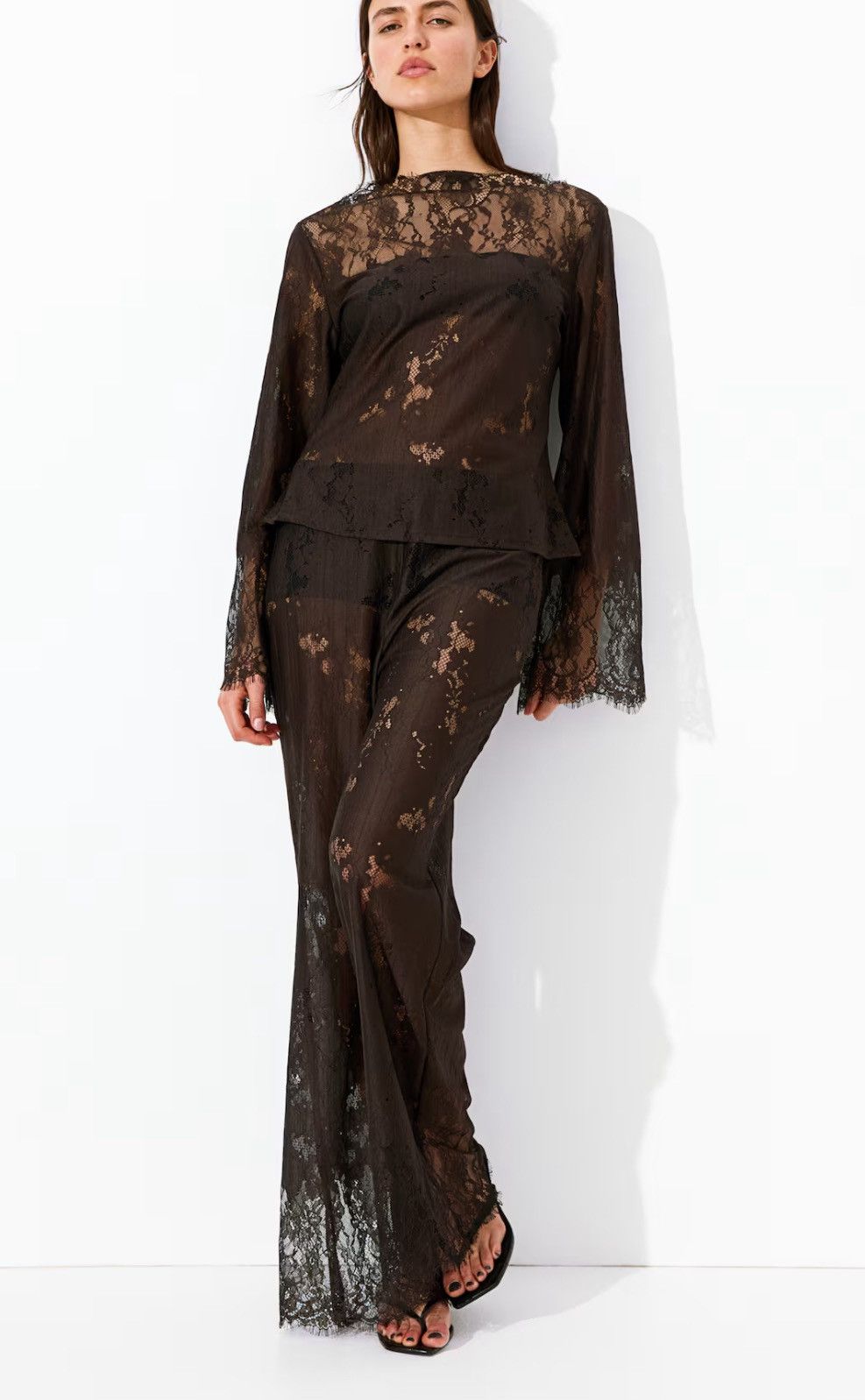 H&M H&M Dark brown lace top Size M / US 6-8 / IT 42-44 - 1 Thumbnail