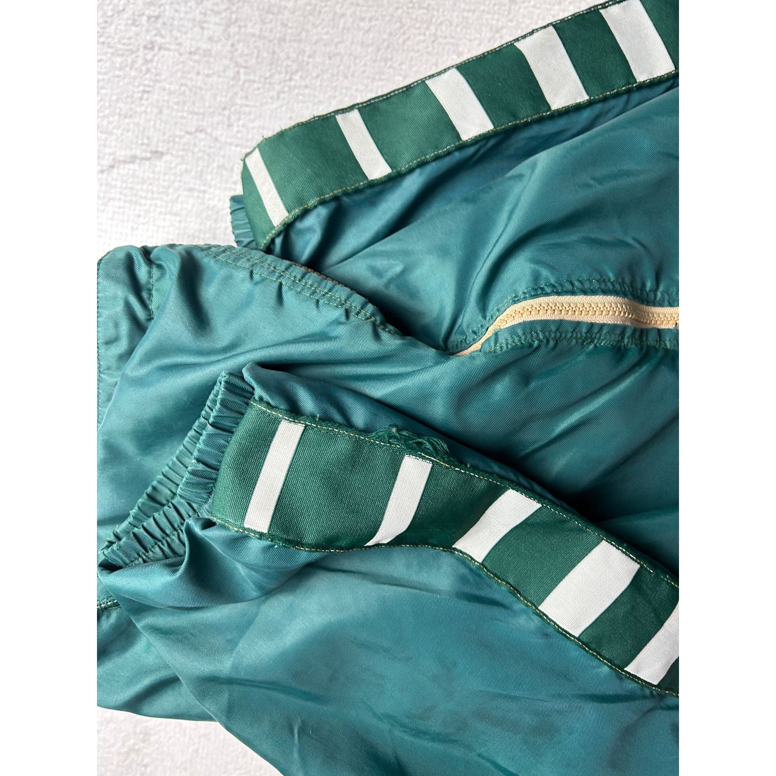 Adidas Vintage Adidas Lightweight Jacket For Men - XL Size Size US XL / EU 56 / 4 - 3 Thumbnail
