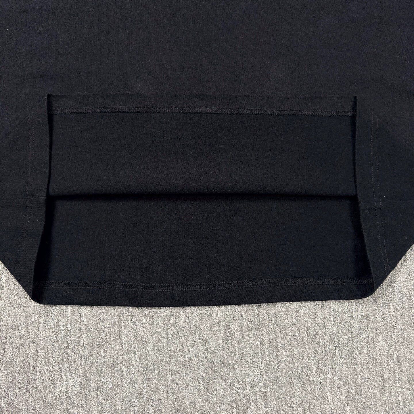 Balenciaga Balenciaga Black Band Print SS Tee L Near New Size US L / EU 52-54 / 3 - 7 Thumbnail