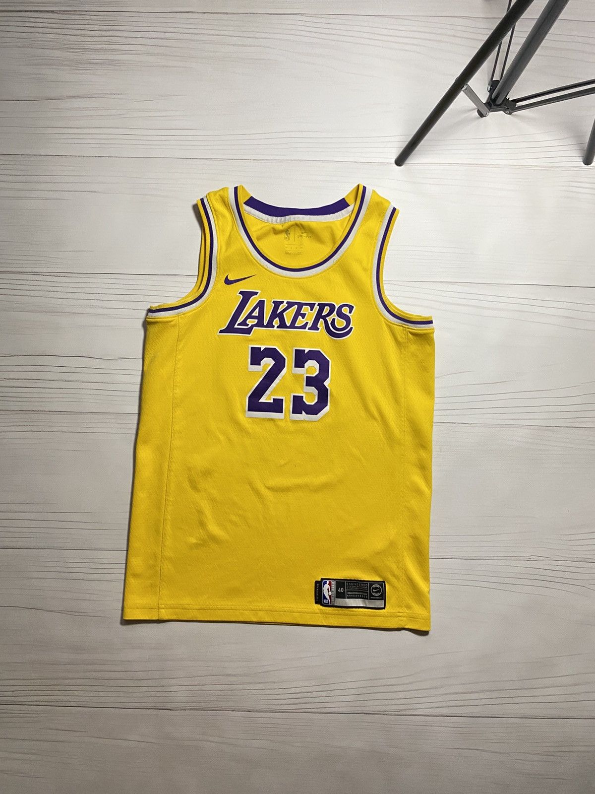 NBA × Nike NBA Nike Lakers #23 LeBron James y2k jersey Size US S / EU 44-46 / 1 - 1 Thumbnail