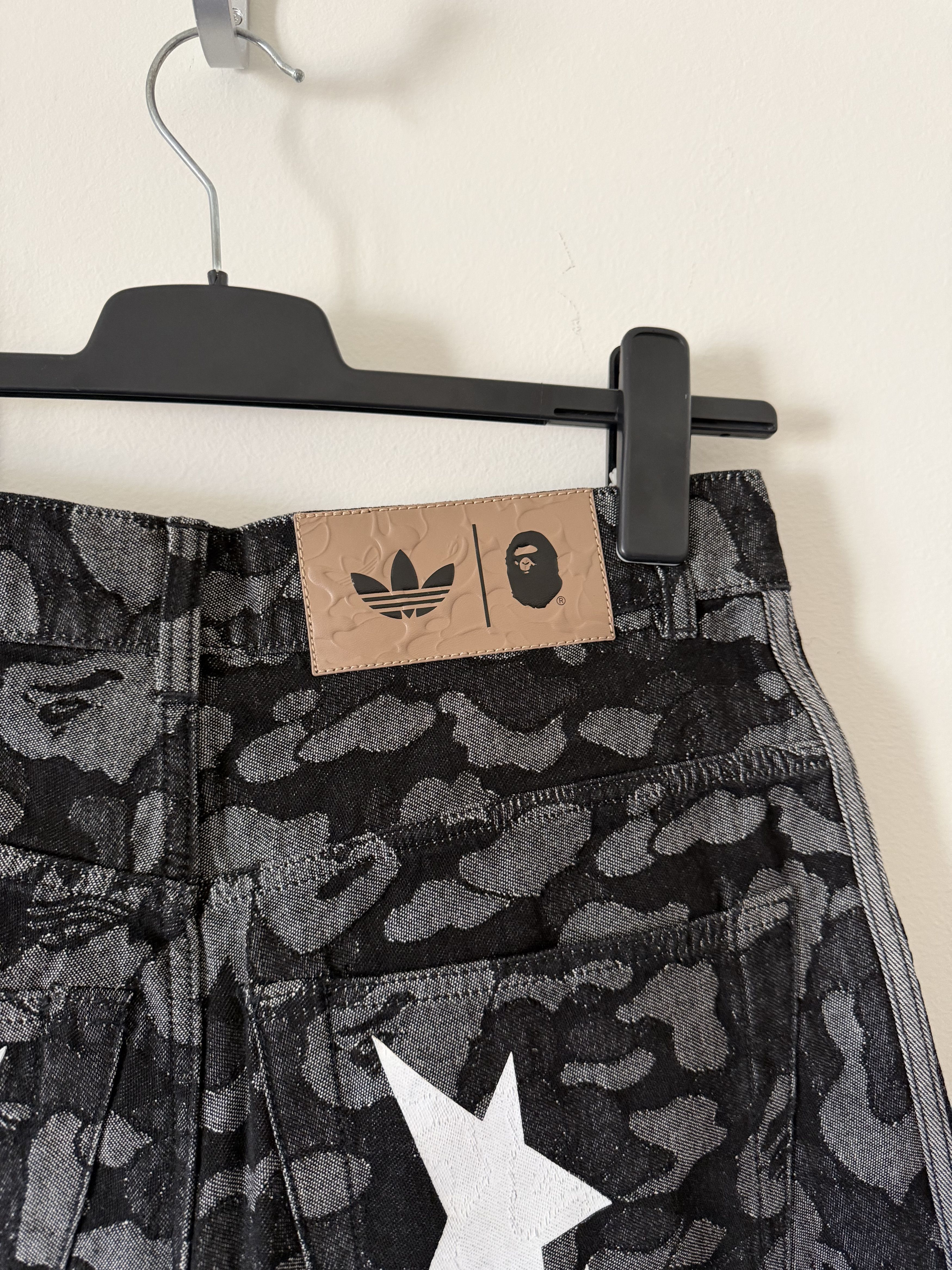 Adidas × Bape Bape Adidas Shark Denim Shorts in Black Camo Size US 32 / EU 48 - 6 Thumbnail