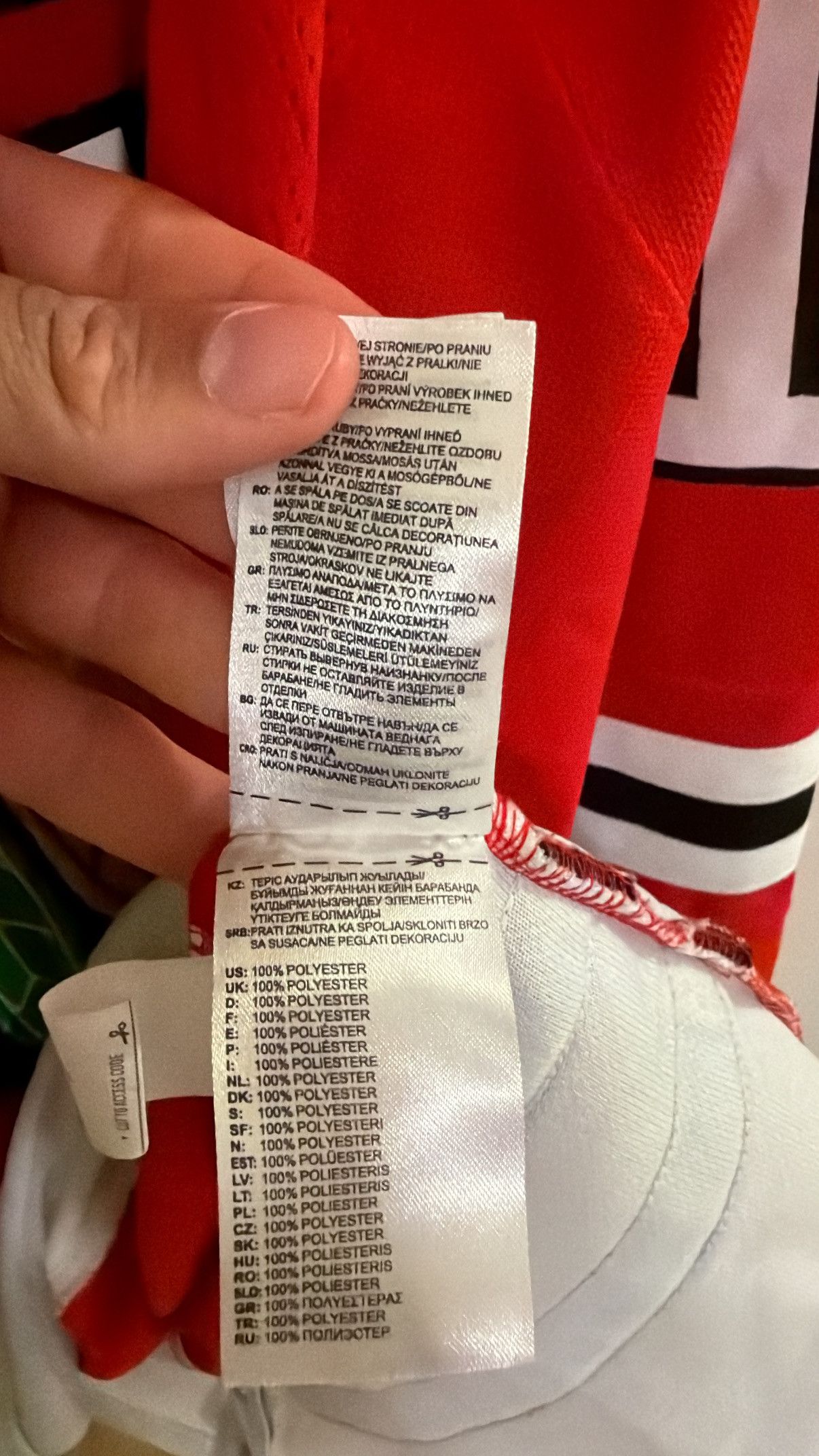 Adidas Jonathan Toews Chicago Blackhawks Jersey Size US L / EU 52-54 / 3 - 9 Thumbnail