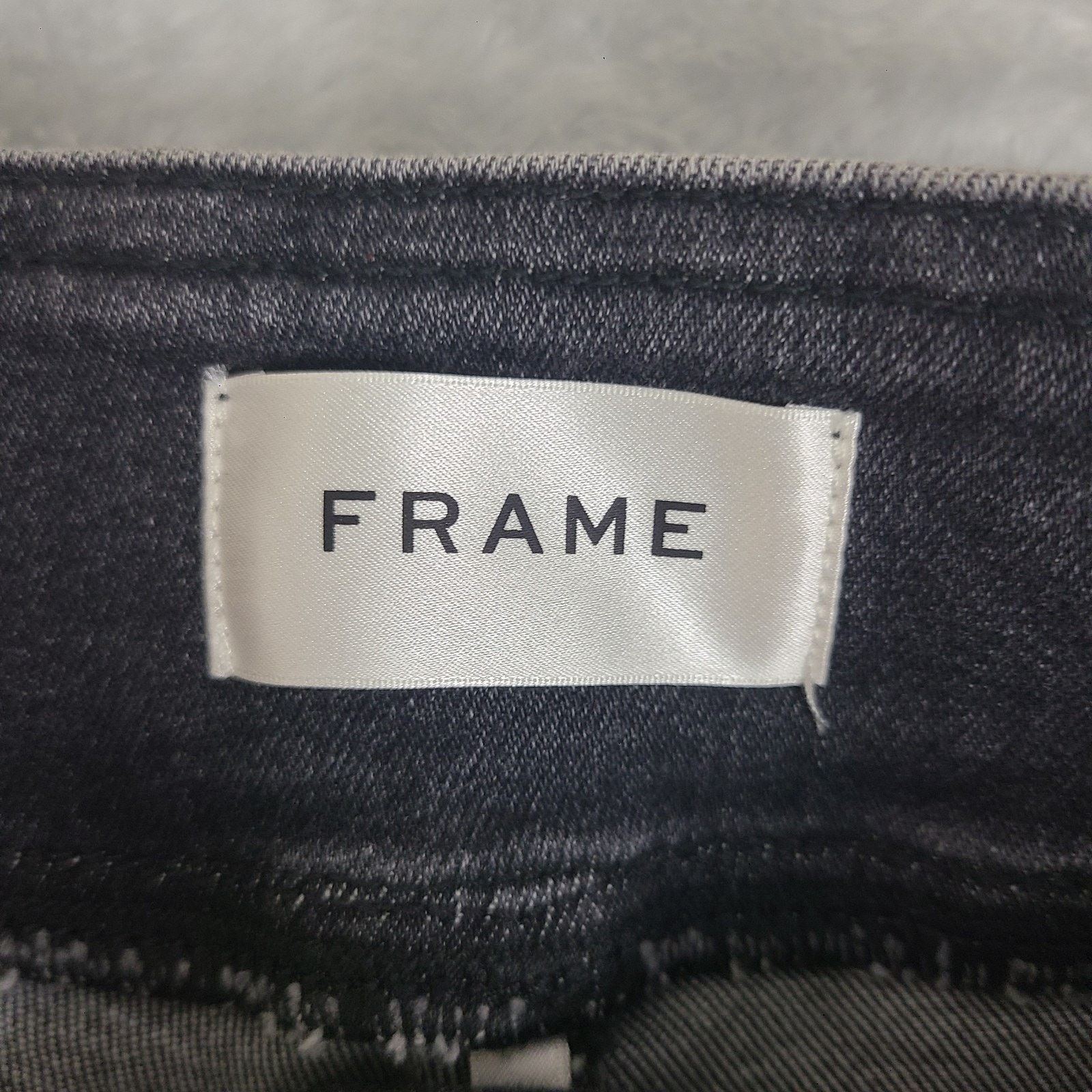 Frame Frame Jetset Crop Mini Boot Sheen Noir High Rise Bootcut 0 Size 25" / US 0 / IT 36 - 2 Thumbnail