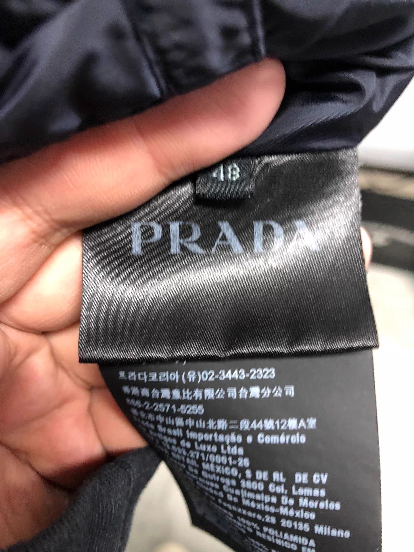 Prada Prada Men's Navy Blue Zip Hooded Jacket IT48 Size US M / EU 48-50 / 2 - 5 Thumbnail
