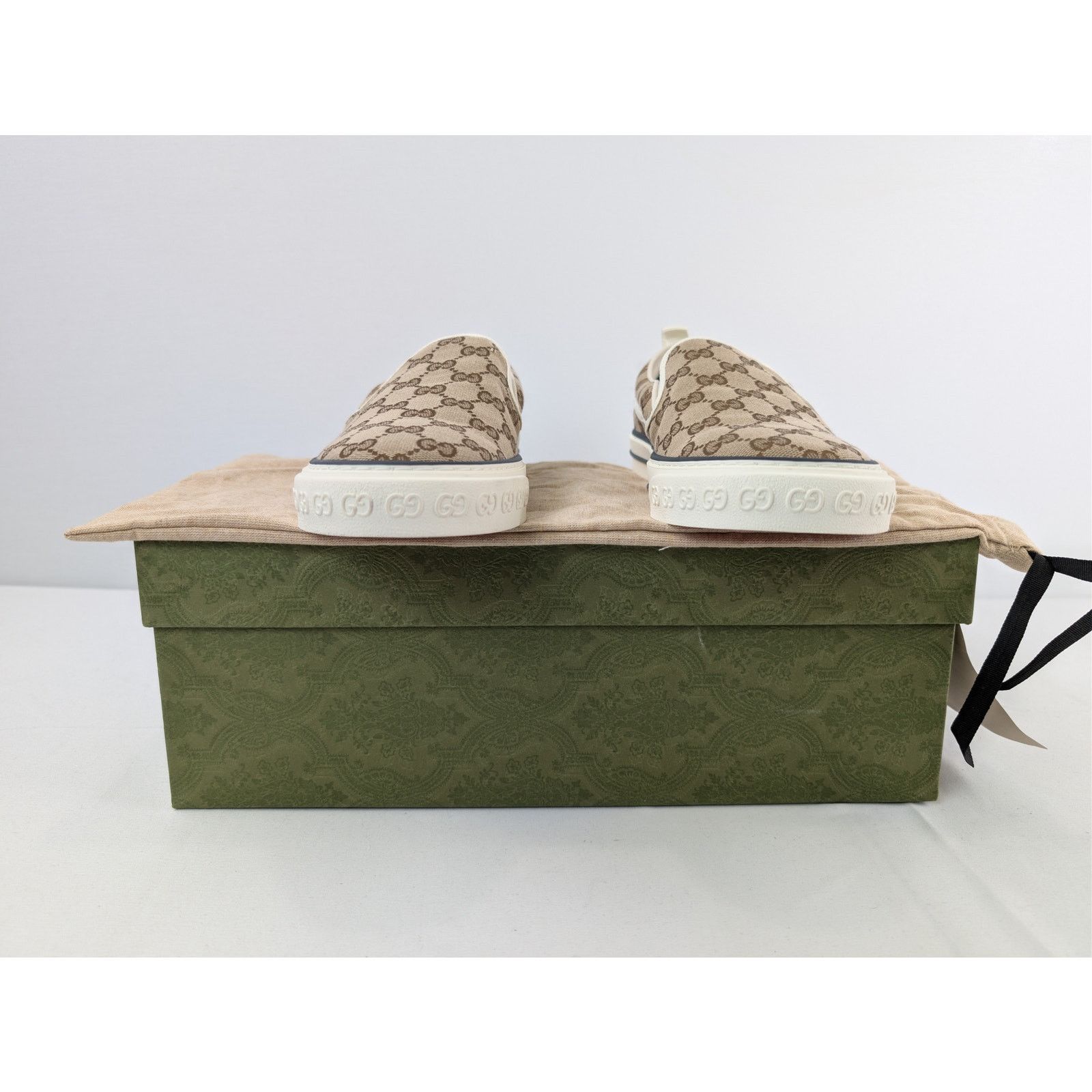 Gucci o1rshd1 Q:2 / Tennis 1977 Slip-On Sneakers in Beige Size US 12 / EU 45 - 15 Thumbnail