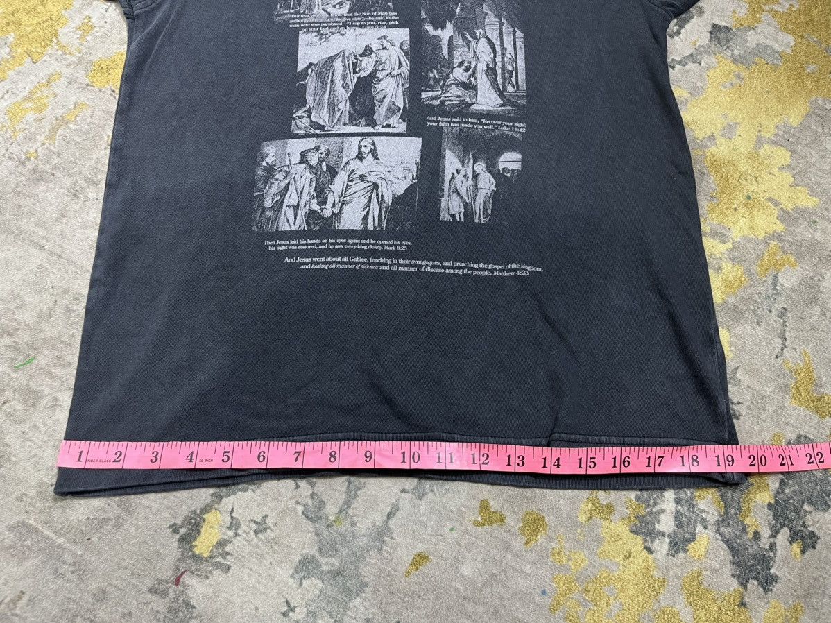 Vintage Vintage Jesus Christ Story Tshirt (Matthew 4:23) Size US M / EU 48-50 / 2 - 7 Thumbnail