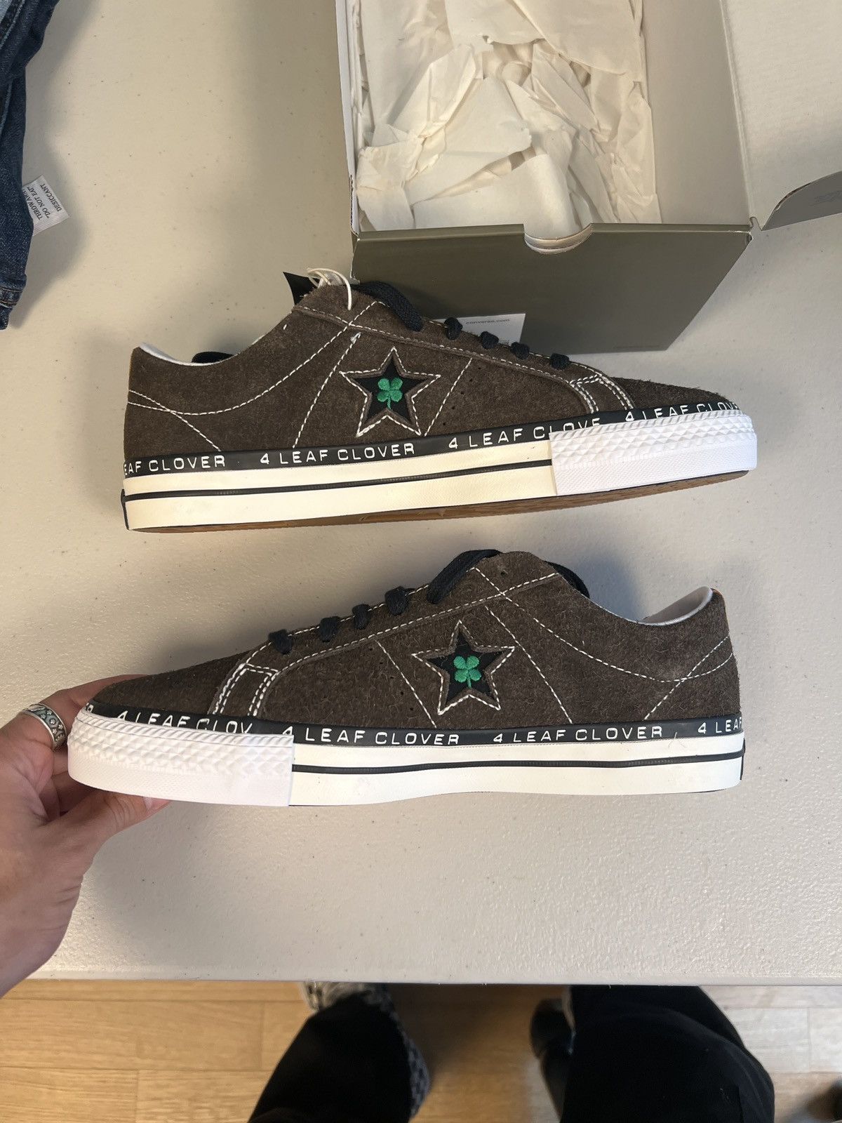 Converse 4 leaf clover converse one star Patta Size US 9.5 / EU 42-43 - 1 Thumbnail