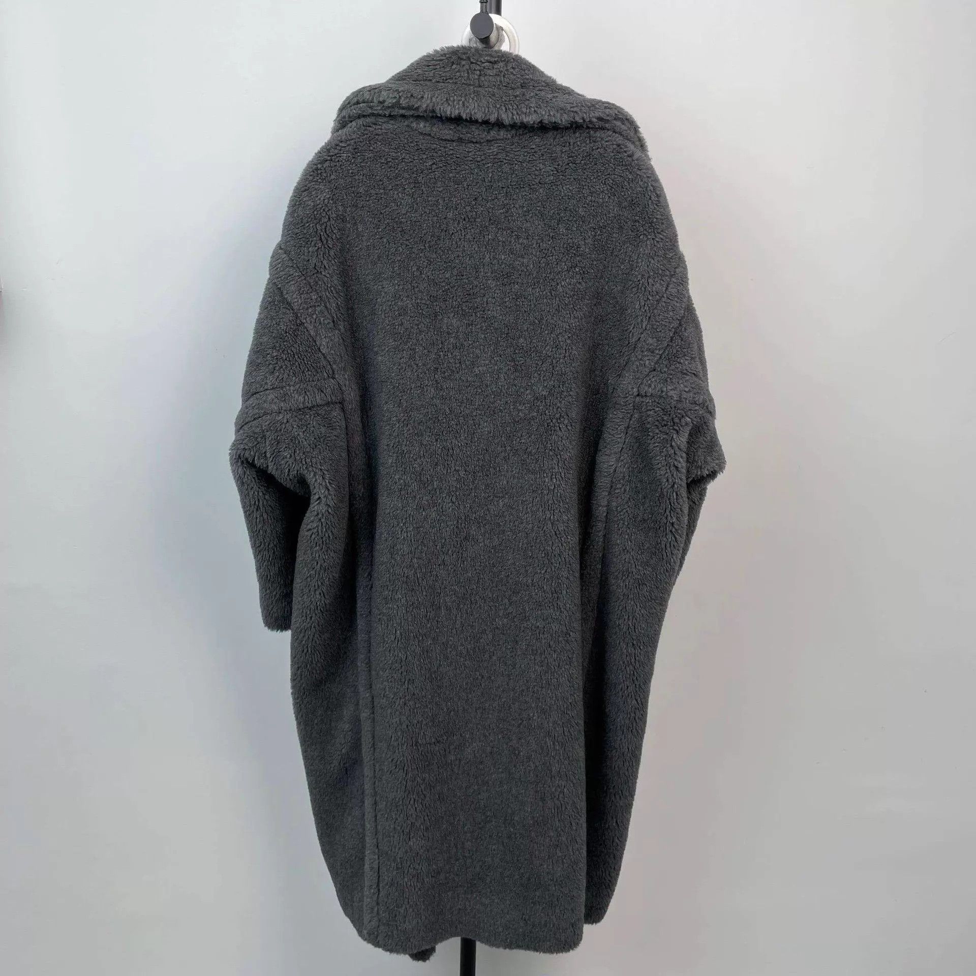 Max Mara Max Mara Teddy coat Dark Gray Size S Size S / US 4 / IT 40 - 2 Thumbnail