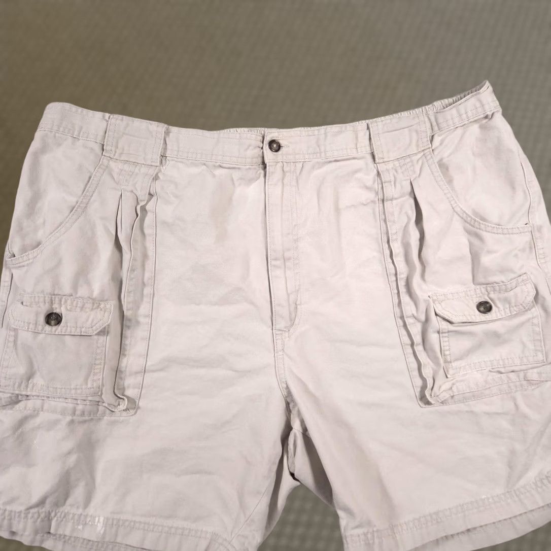 Vintage Cargo Shorts Mens 46 Beige Multi Pocket Casual Outdoor Utility Relaxed Fit Comfort Pants Size US 38 / EU 54 - 1 Thumbnail