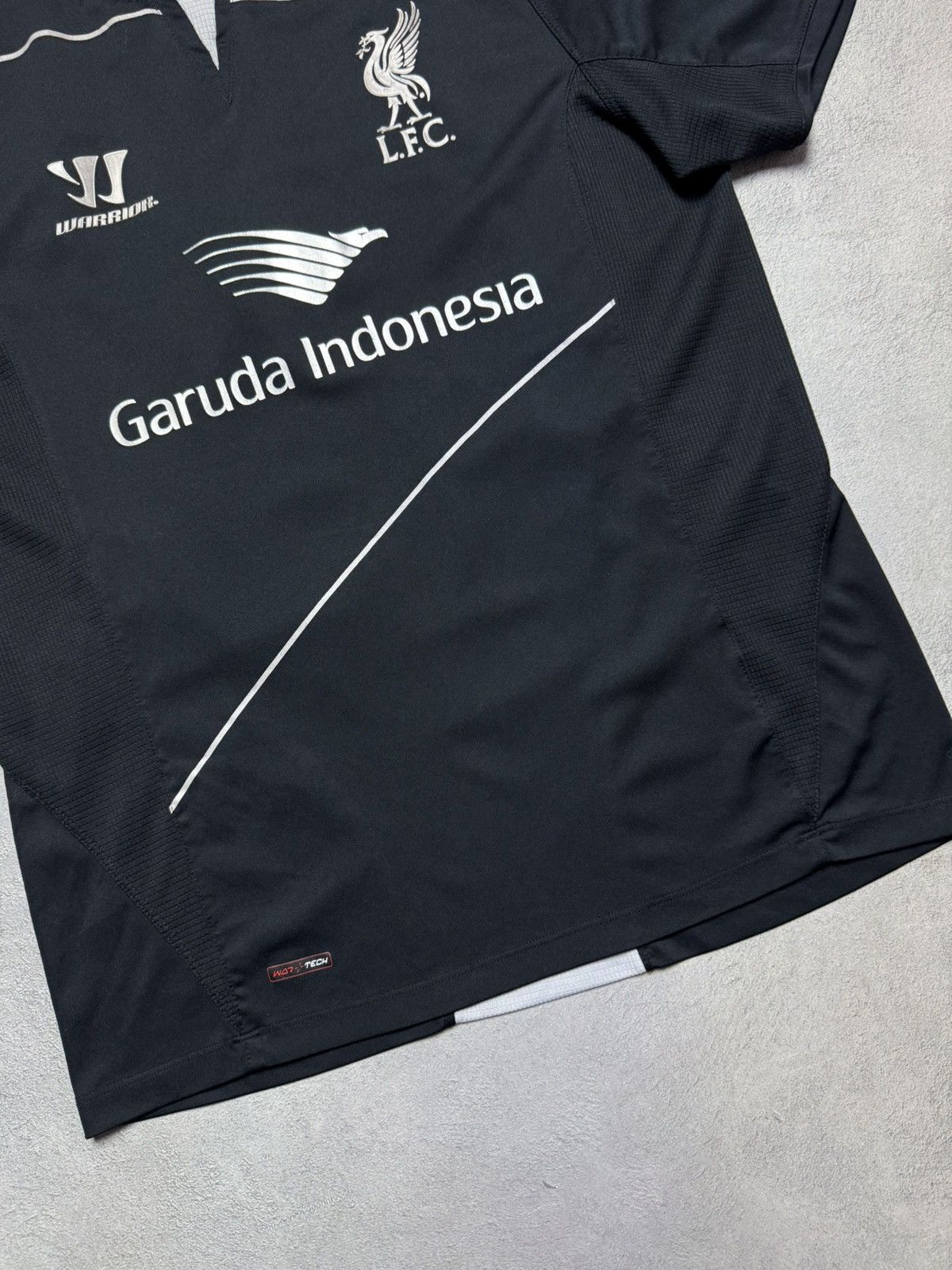 Warrior Liverpool 2014 2015 Pre-Match Shirt Soccer Jersey Warrior Size US M / EU 48-50 / 2 - 4 Thumbnail