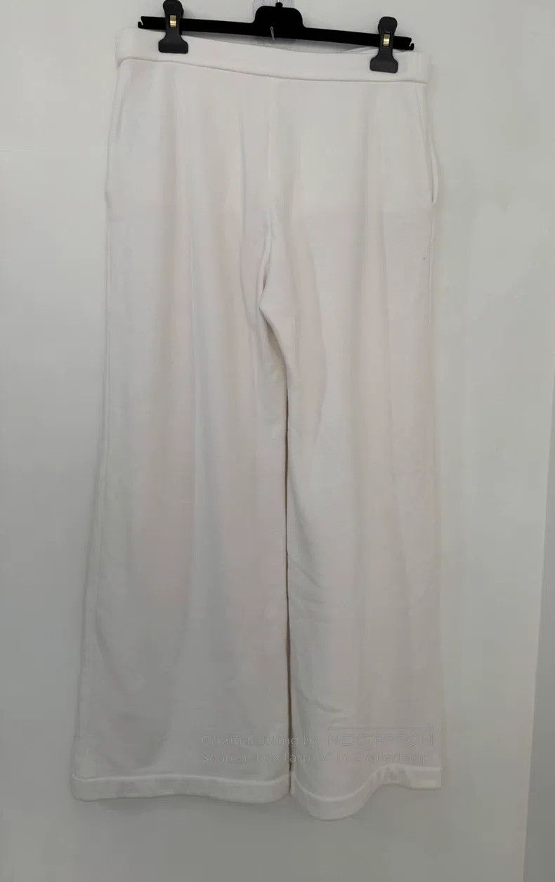 Chanel Chanel Series button white wide-leg trousers Size 26" / US 2 / IT 38 - 2 Thumbnail
