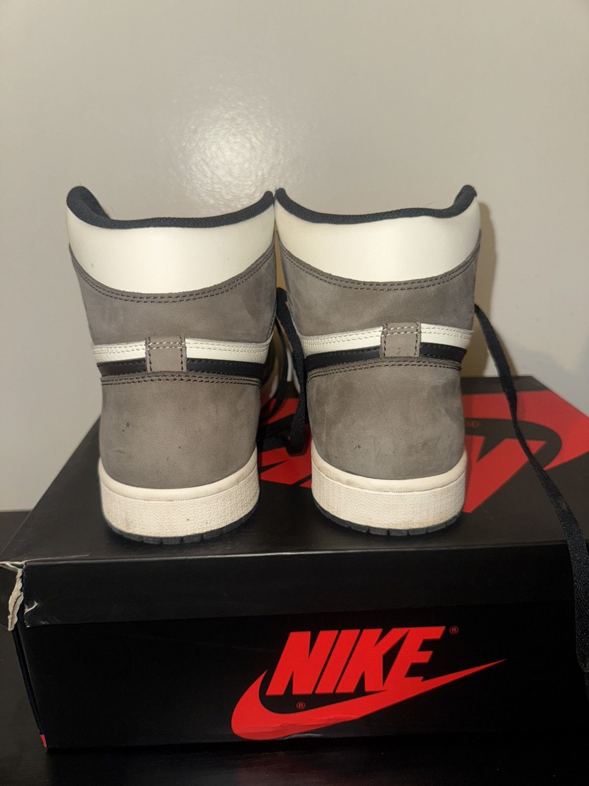 Jordan Brand Air Jordan 1 High OG Size US 10 / EU 43 - 5 Thumbnail