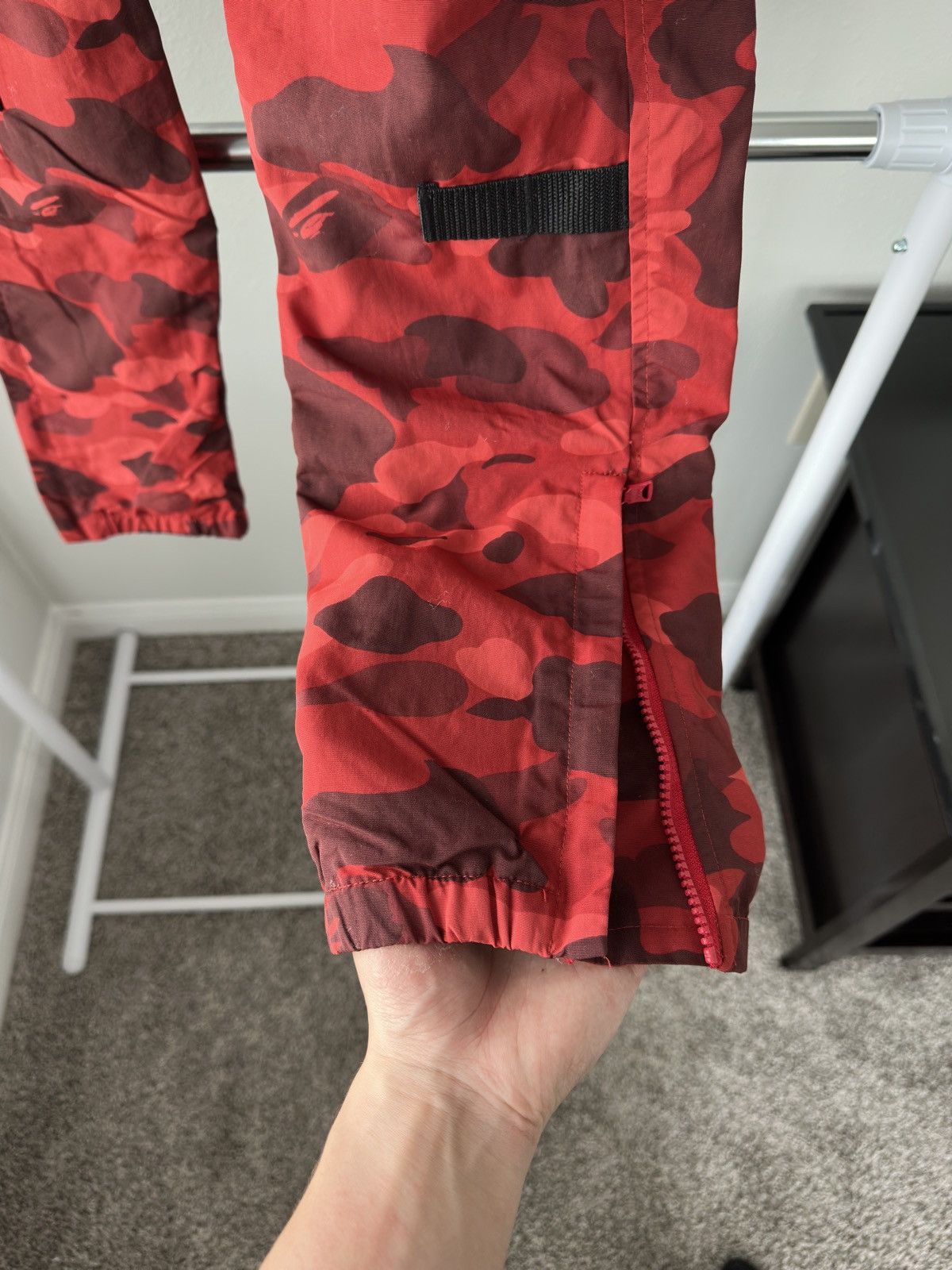 Bape BAPE Camo Cargo Nylon Pants Red Size US 30 / EU 46 - 7 Thumbnail