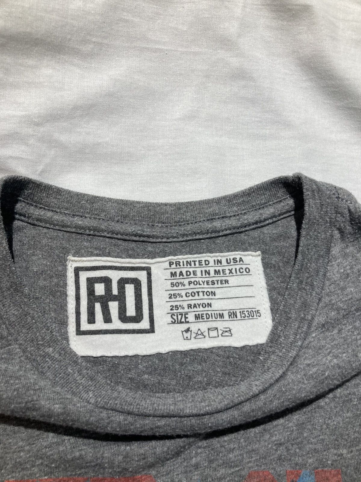Roots Of Flight Roots of Fight Roberto Clemente T-shirt, size medium Size US M / EU 48-50 / 2 - 4 Thumbnail