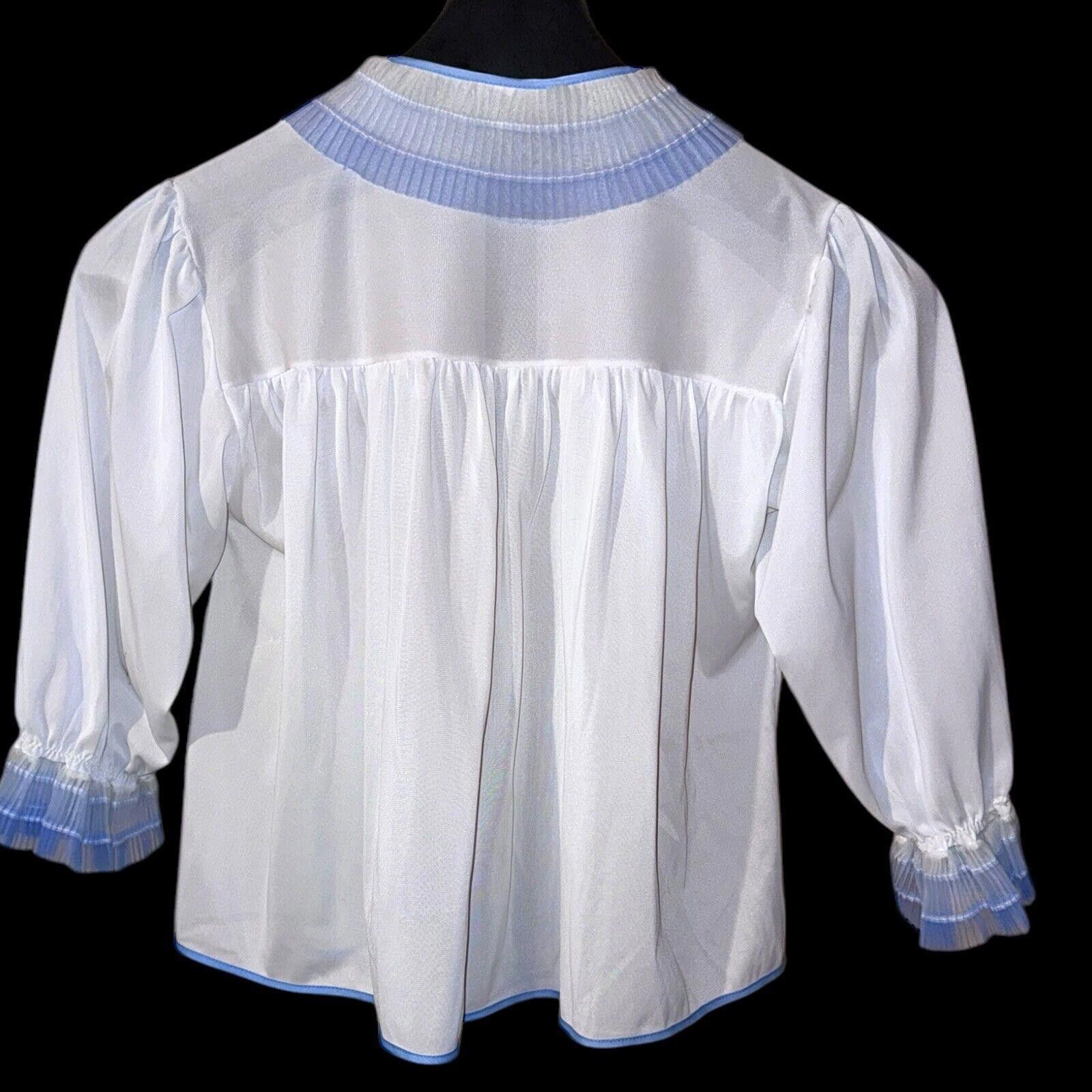 Designer Vintage Blue Pleated Chiffon Trim Nylon Bed Jacket Sz M Size ONE SIZE - 4 Thumbnail