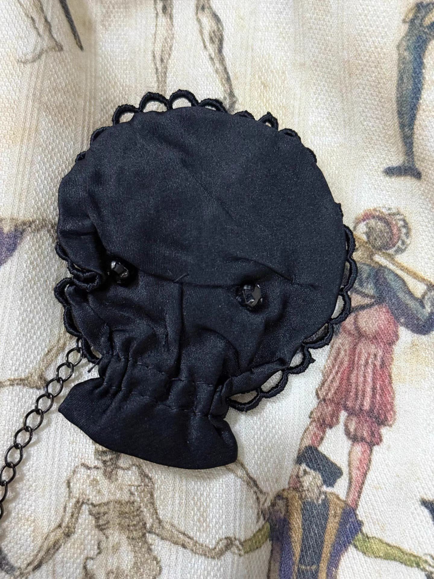 Undercover UNDERCOVER 07SS Skull Lace Diamond Brooch K20 Size ONE SIZE - 2 Thumbnail
