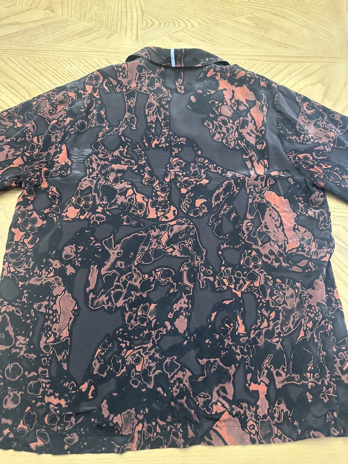 McQ Alexander McQueen MCQ Black & Red Allover Print SILK Shirt by McQ Size US L / EU 52-54 / 3 - 6 Thumbnail