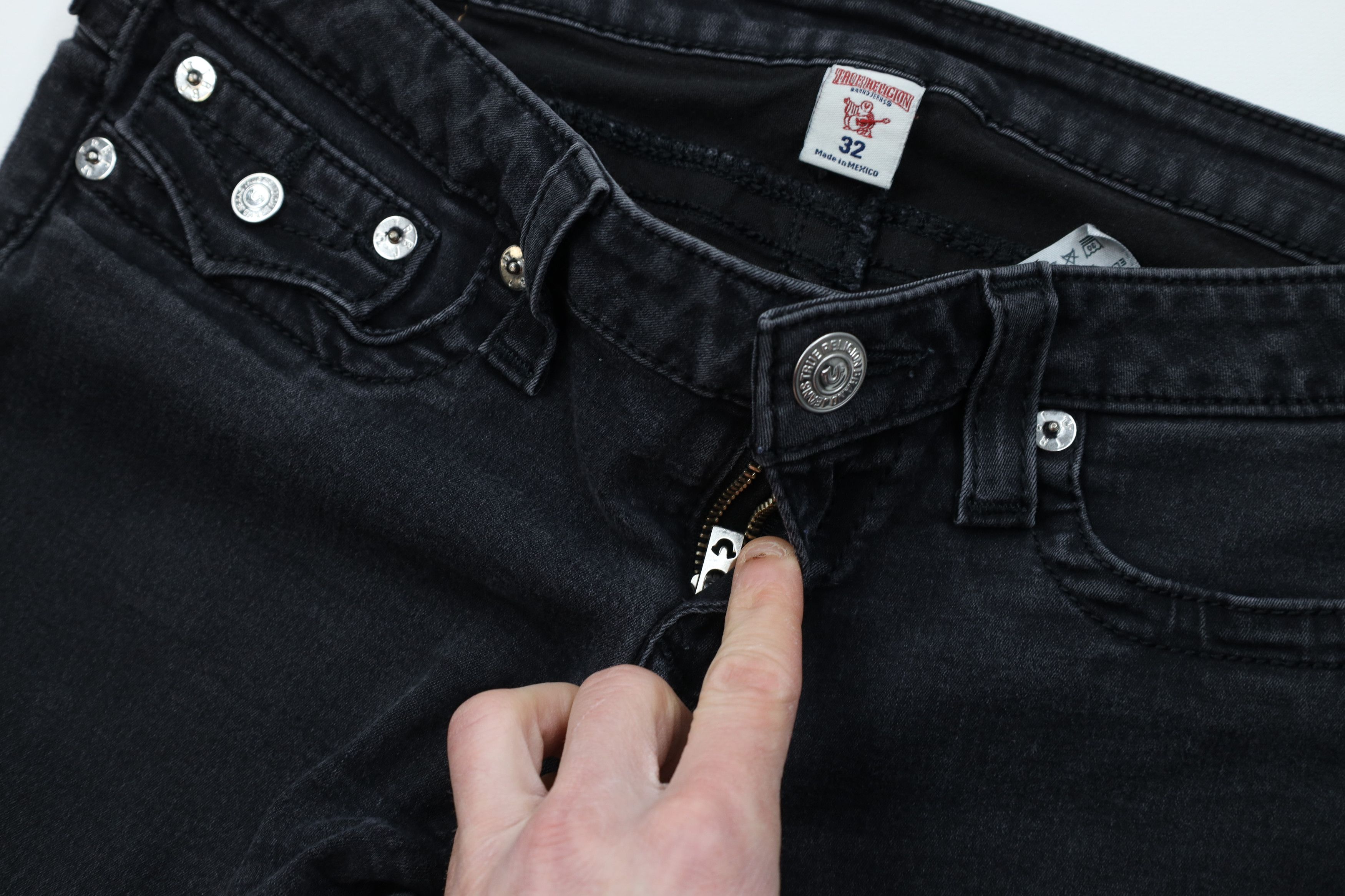 True Religion True Religion Stretch Skinny Leg Flap Denim Jeans Black Size 32" / US 10 / IT 46 - 7 Thumbnail