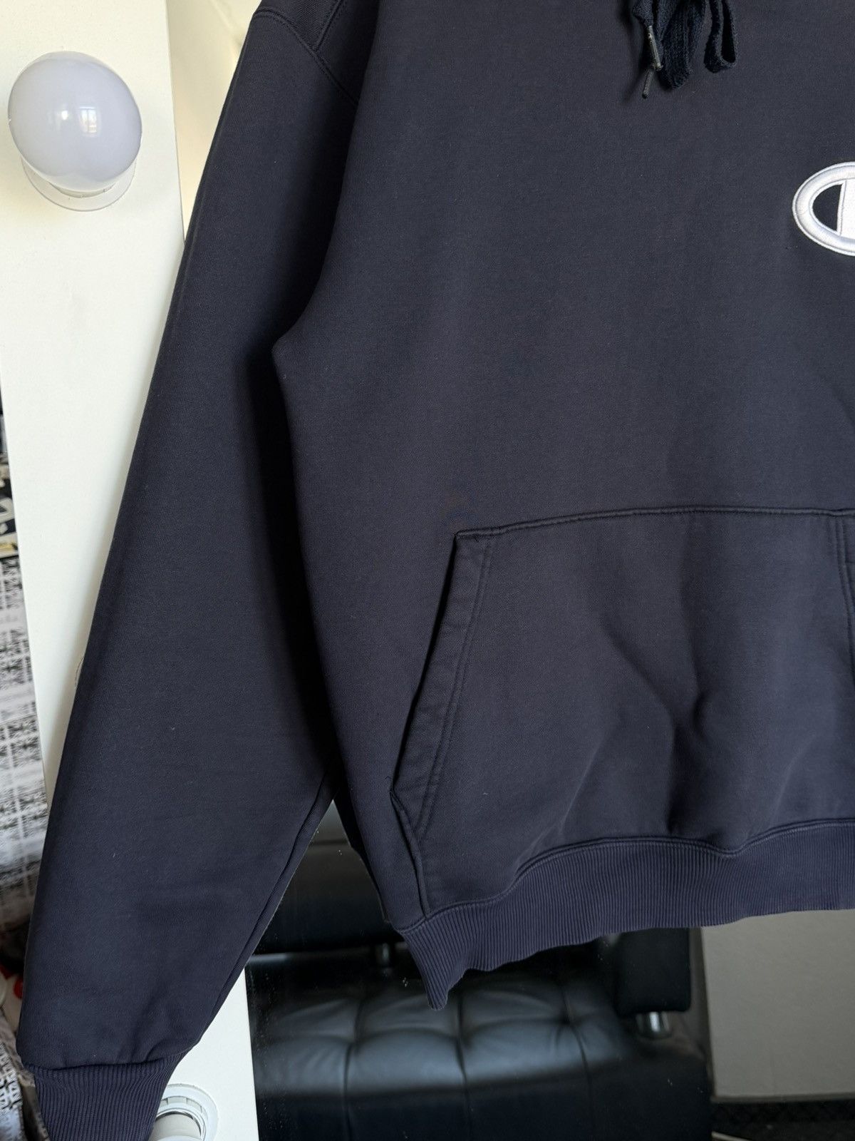 Champion Champion vintage hoodie Size US M / EU 48-50 / 2 - 5 Thumbnail
