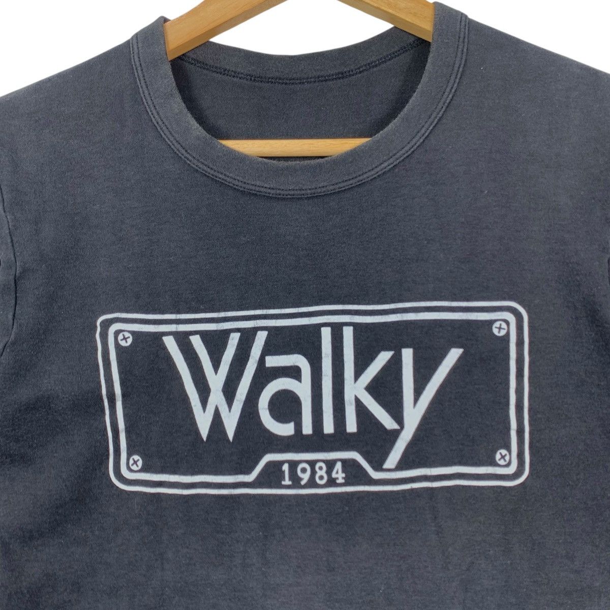 Vintage Vintage 1984 TOSHIBA WALKY PORTABLE Memorabilia Japan Shirt Size US XS / EU 42 / 0 - 3 Thumbnail