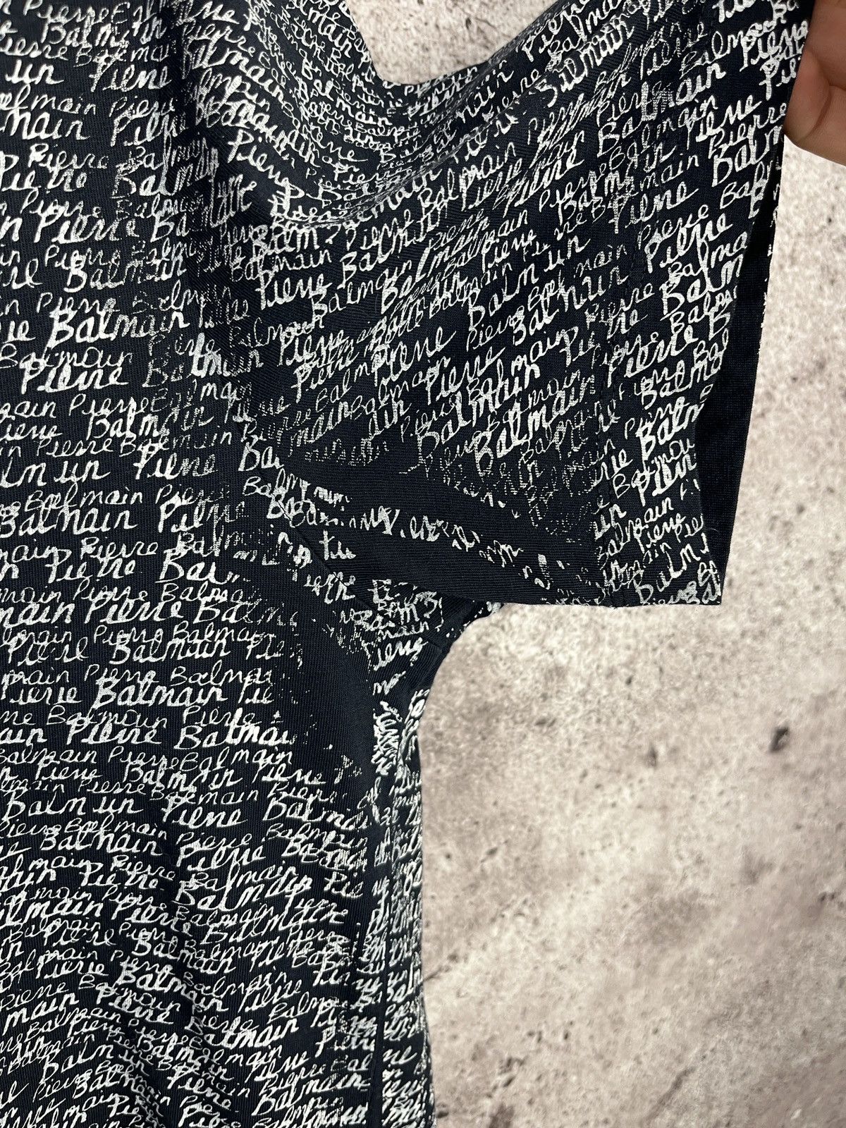 Pierre Balmain Monogram Logo T-Shirt Size US L / EU 52-54 / 3 - 4 Thumbnail