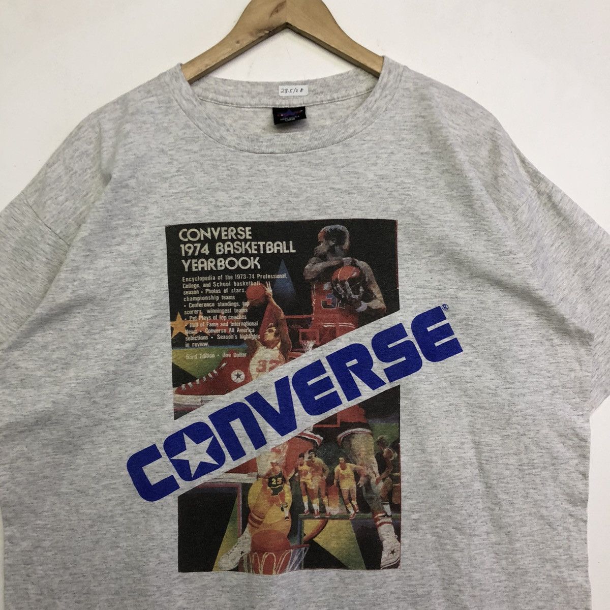 Converse × Vintage Vintage Converse 1974 Basketball Yearbook Tshirt Size US L / EU 52-54 / 3 - 2 Thumbnail