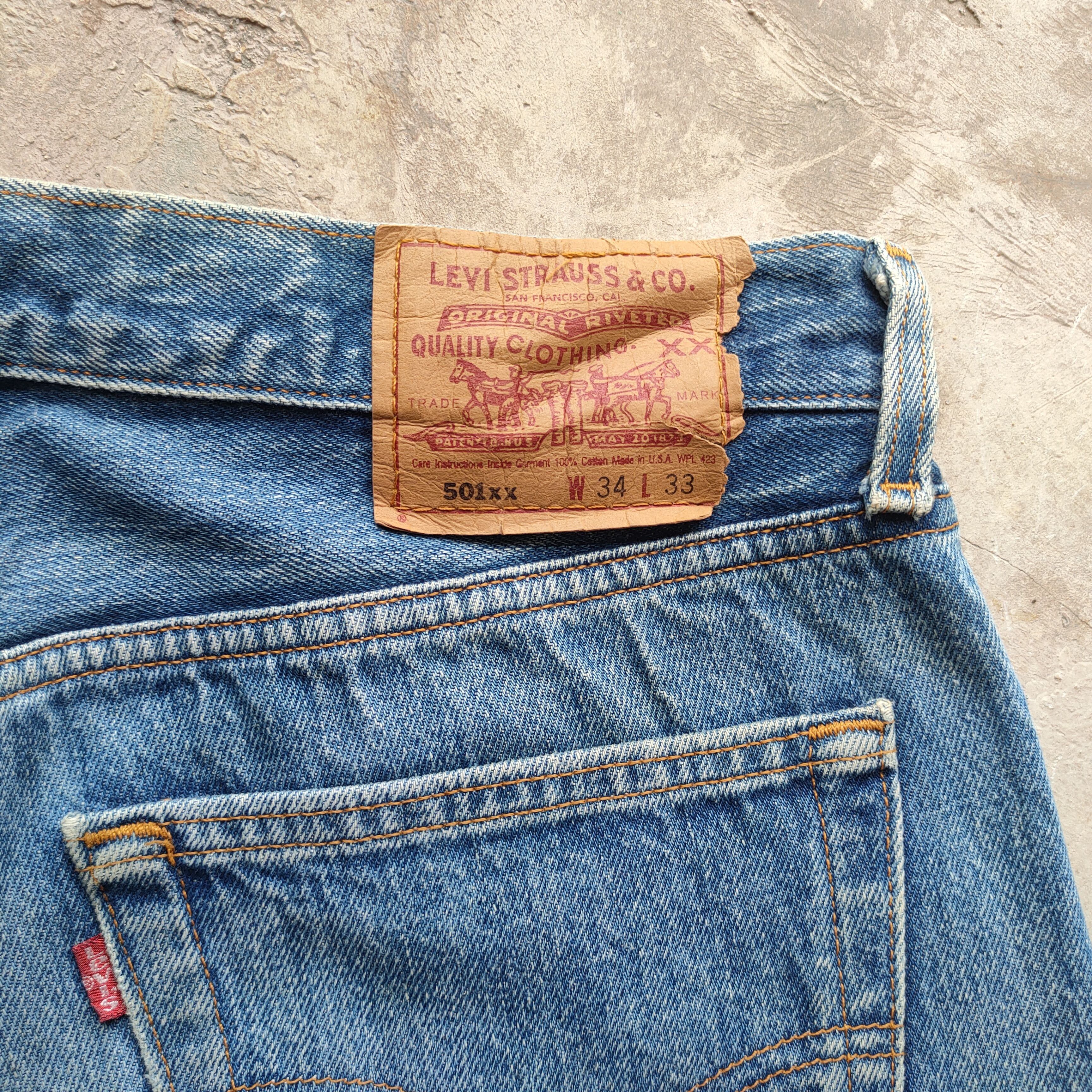 Levi's Vintage Clothing W32 VINTAGE LEVI'S 501 USA 95' FADED DISTRESSED JEANS PANTS Size US 32 / EU 48 - 11 Thumbnail