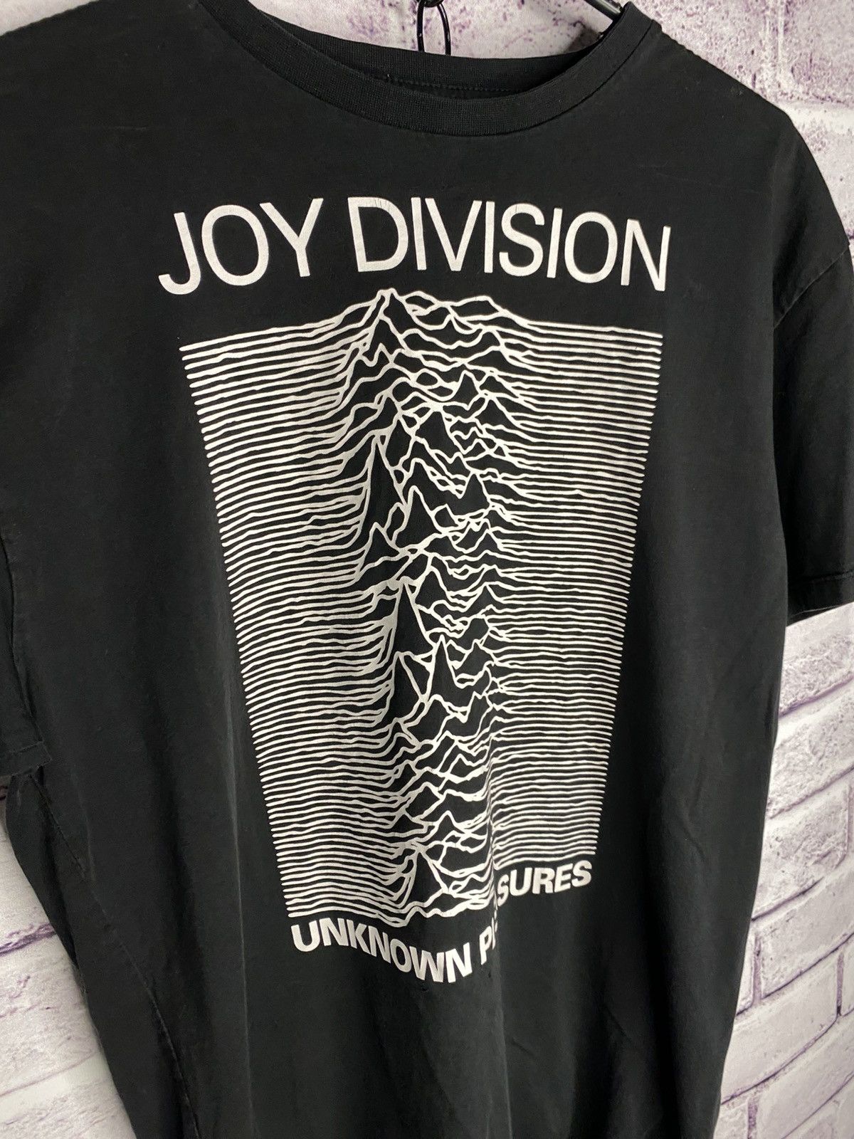 Joy Division Men's T-Shirt Joy Division Unknown Pleasures Logo Tee Size US M / EU 48-50 / 2 - 4 Thumbnail