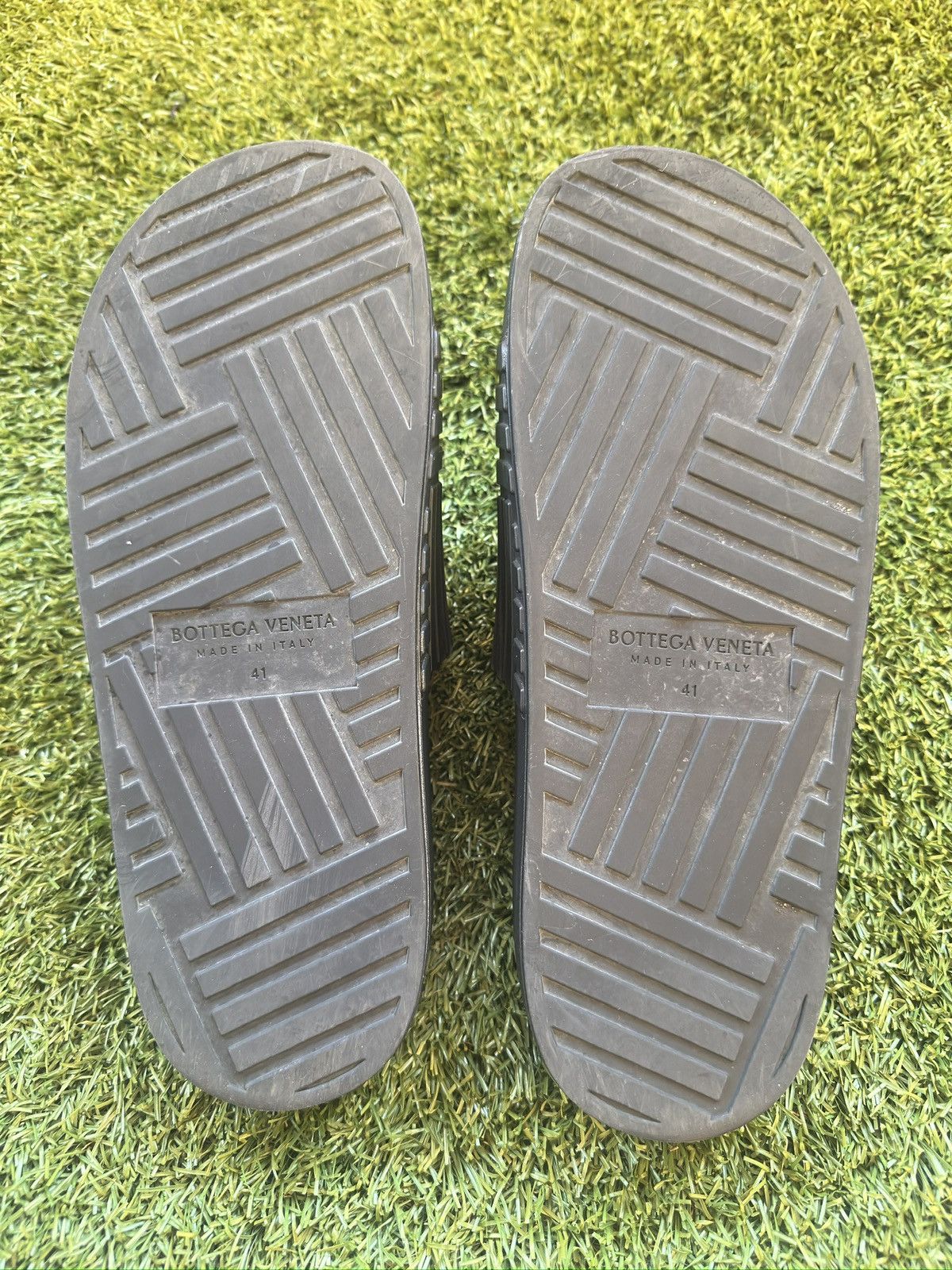 Bottega Veneta Bottega Veneta Slides EU41 Size US 8 / EU 41 - 4 Thumbnail