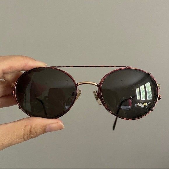 Vintage Vintage Tortoise Small Oval Glasses Frames w/ Sun Clips 🇮🇹 Size ONE SIZE - 13 Thumbnail