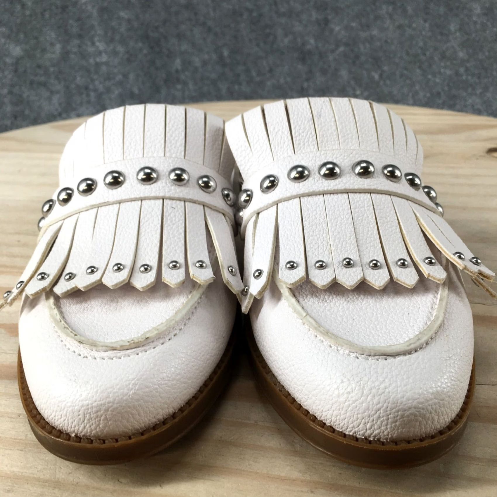 Vintage A New Day Karoline Kiltie Sandals Womens 6 Slip On Mule White Casual Slip On Moc Toe Size US 6 / IT 36 - 6 Thumbnail