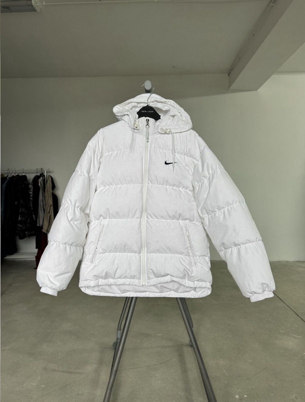 Nike Vintage Nike Spellout Down Puffer Jacket Size US M / EU 48-50 / 2 - 9 Thumbnail