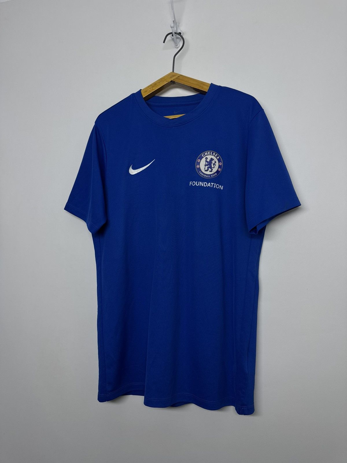 Nike NIKE FC CHELSEA LONDON TRAINING SOCCER JERSEY FOOTBALL SHIRT Size US M / EU 48-50 / 2 - 2 Thumbnail