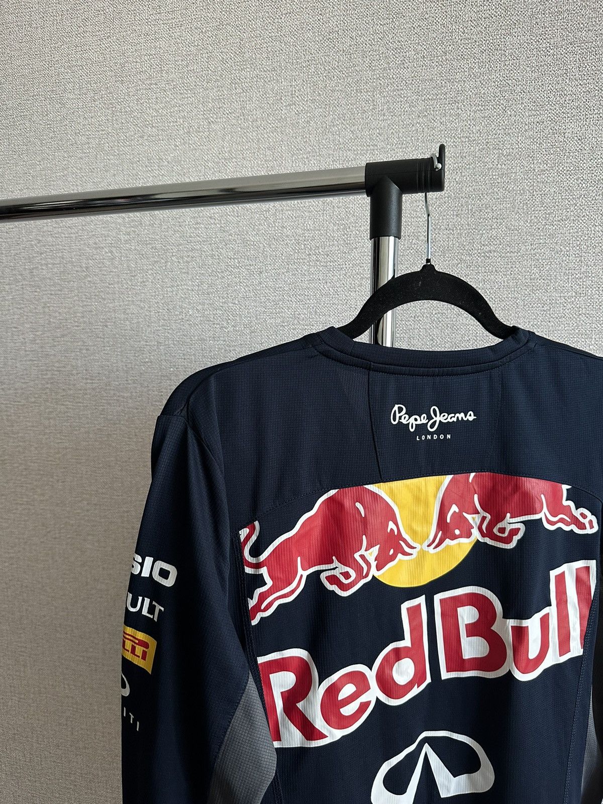 Pepe Jeans Pepe Jeans Red Bull Infinity Long Sleeve T Shirt Size US M / EU 48-50 / 2 - 16 Thumbnail
