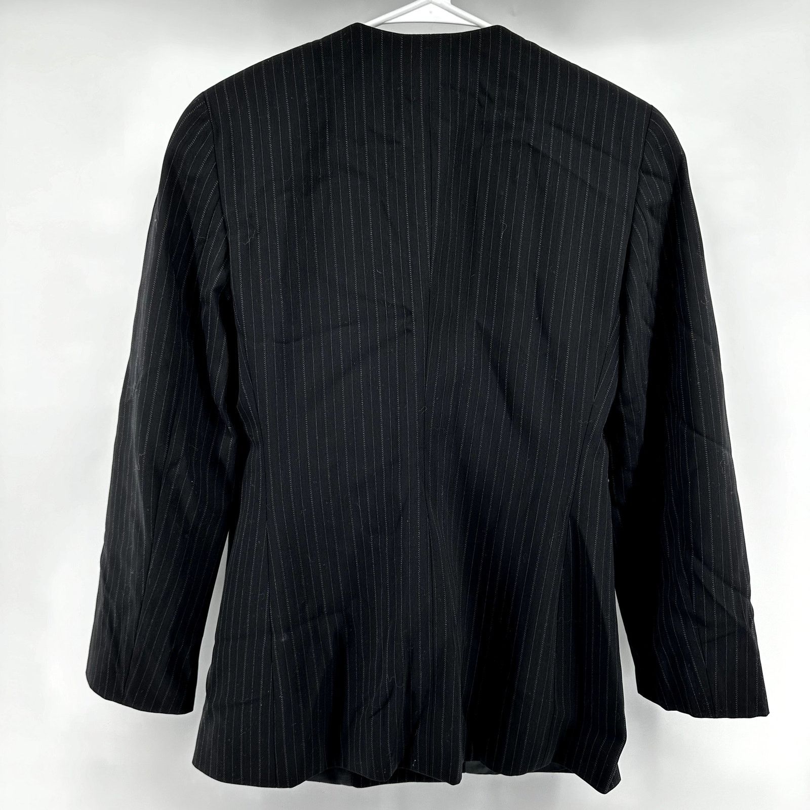 Giorgio Armani Giorgio Armani Collarless Button Suit Jacket Pinstriped 40 S Size S / US 4 / IT 40 - 4 Thumbnail