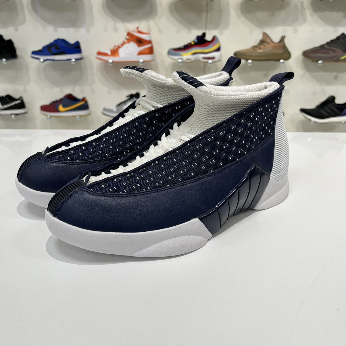 Nike Air Jordan 15 Retro Obsidian Size US 9.5 / EU 42-43 - 2 Thumbnail