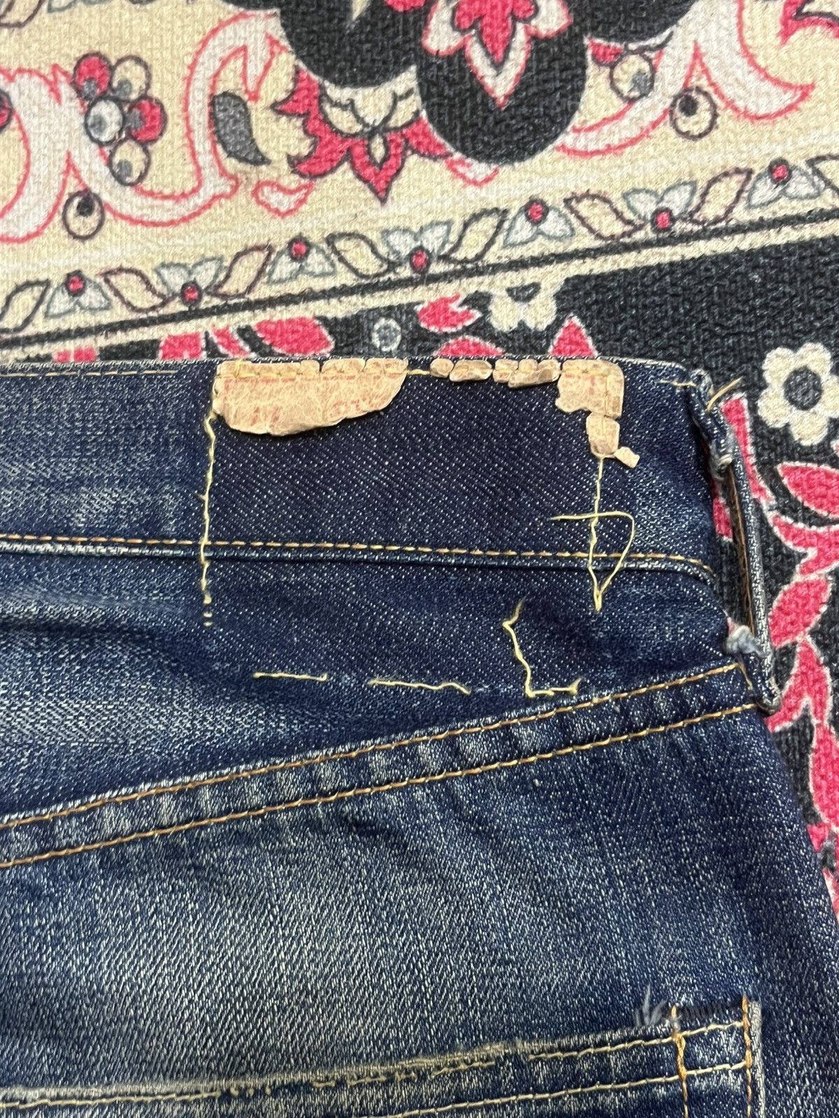 Levi's Vintage Clothing ⚡️Selvedge⚡️Vintage Levi’s 501 LVC Big E Blue Faded Wash Jeans Size US 32 / EU 48 - 10 Thumbnail