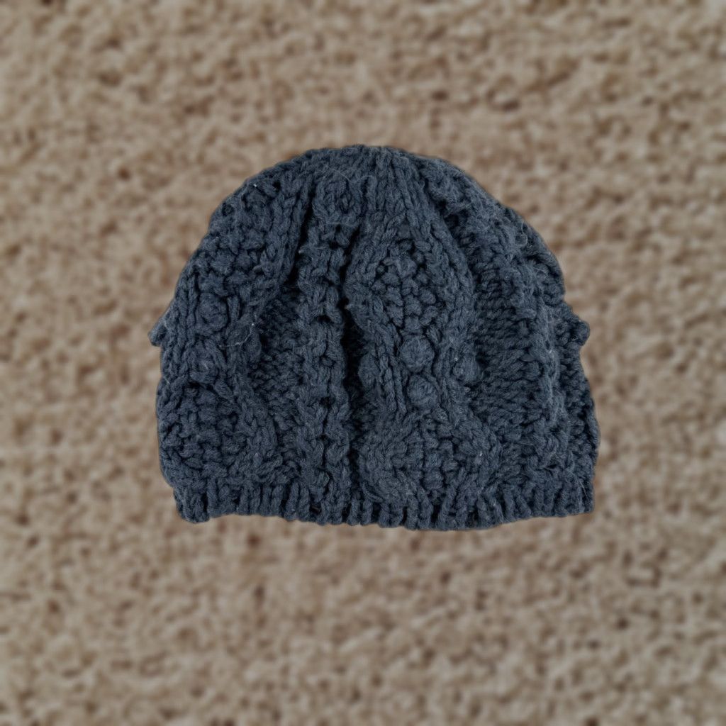 Urban Outfitters VINTAGE Beanie Toque Urban Outfitters Women One Size Blue Knit 100% Acrylic Embroidered Logo Snow Theme Winter Adult Womens Size ONE SIZE - 1 Thumbnail