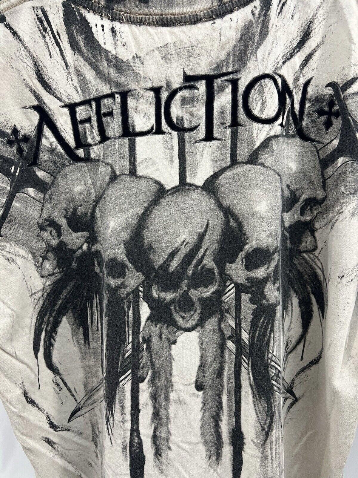 Affliction Affliction Live Fast Skulls Grunge Goth, Size Mens 2XL,#TG Size US XXL / EU 58 / 5 - 6 Thumbnail