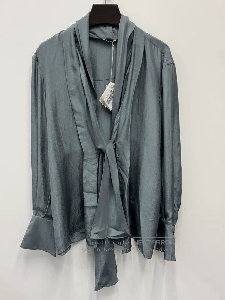 Brunello Cucinelli Brunello Cucinelli Women's Silk Shirt Size L / US 10 / IT 46 - 1 Thumbnail
