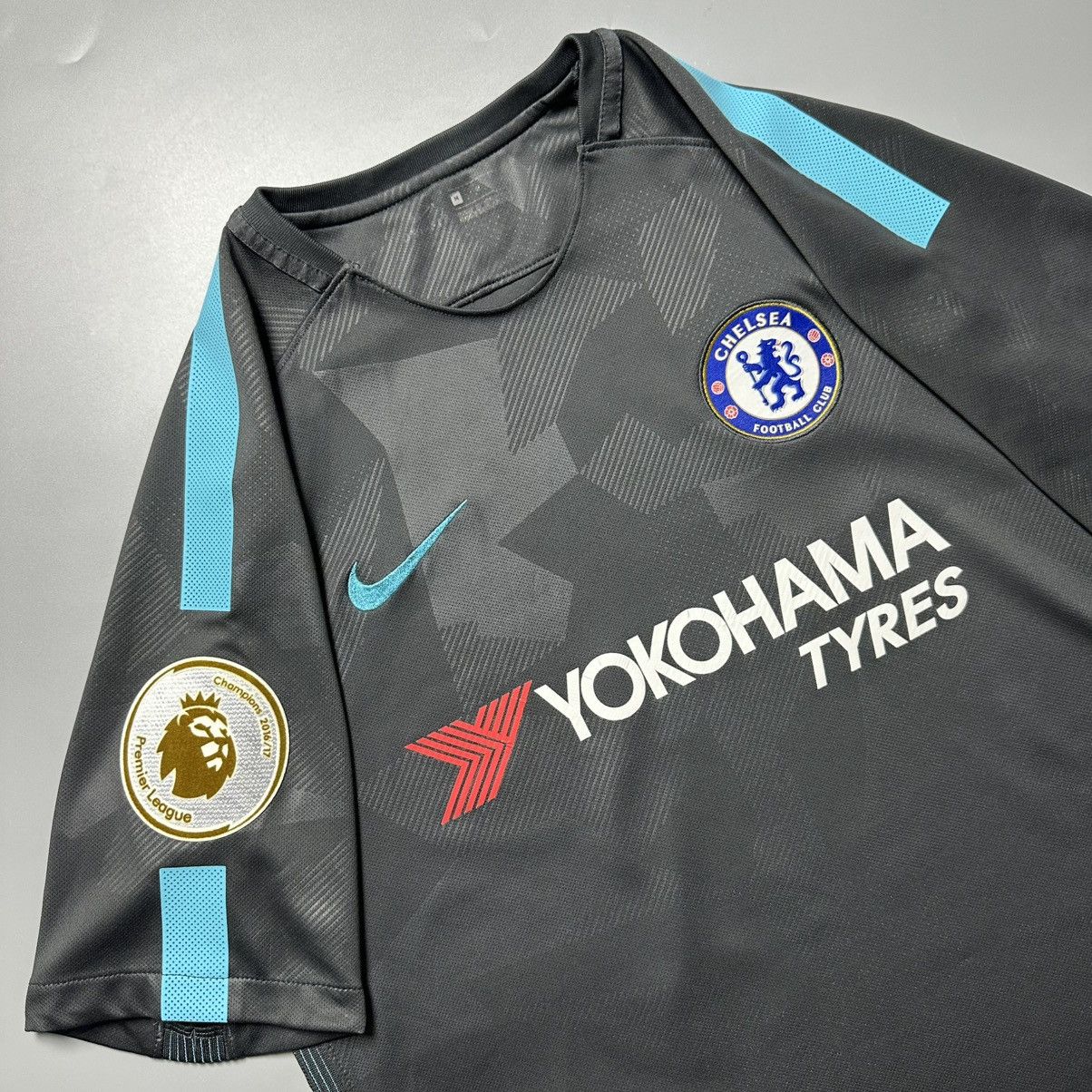 Vintage CHELSEA NIKE 2017/2018 FOOTBALL THIRD JERSEY #10 EDEN HAZARD Size US M / EU 48-50 / 2 - 4 Thumbnail