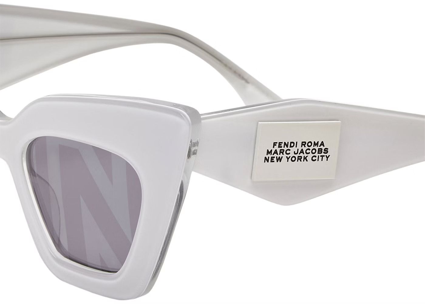 Fendi o1loc1c0824 Size: OS / Sunglasses in White Size ONE SIZE - 3 Thumbnail