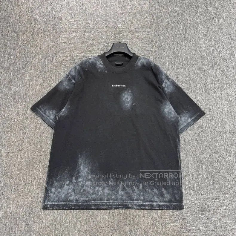 Balenciaga Balenciaga Embroidered Paint Distressed Tee. Size US L / EU 52-54 / 3 - 1 Thumbnail