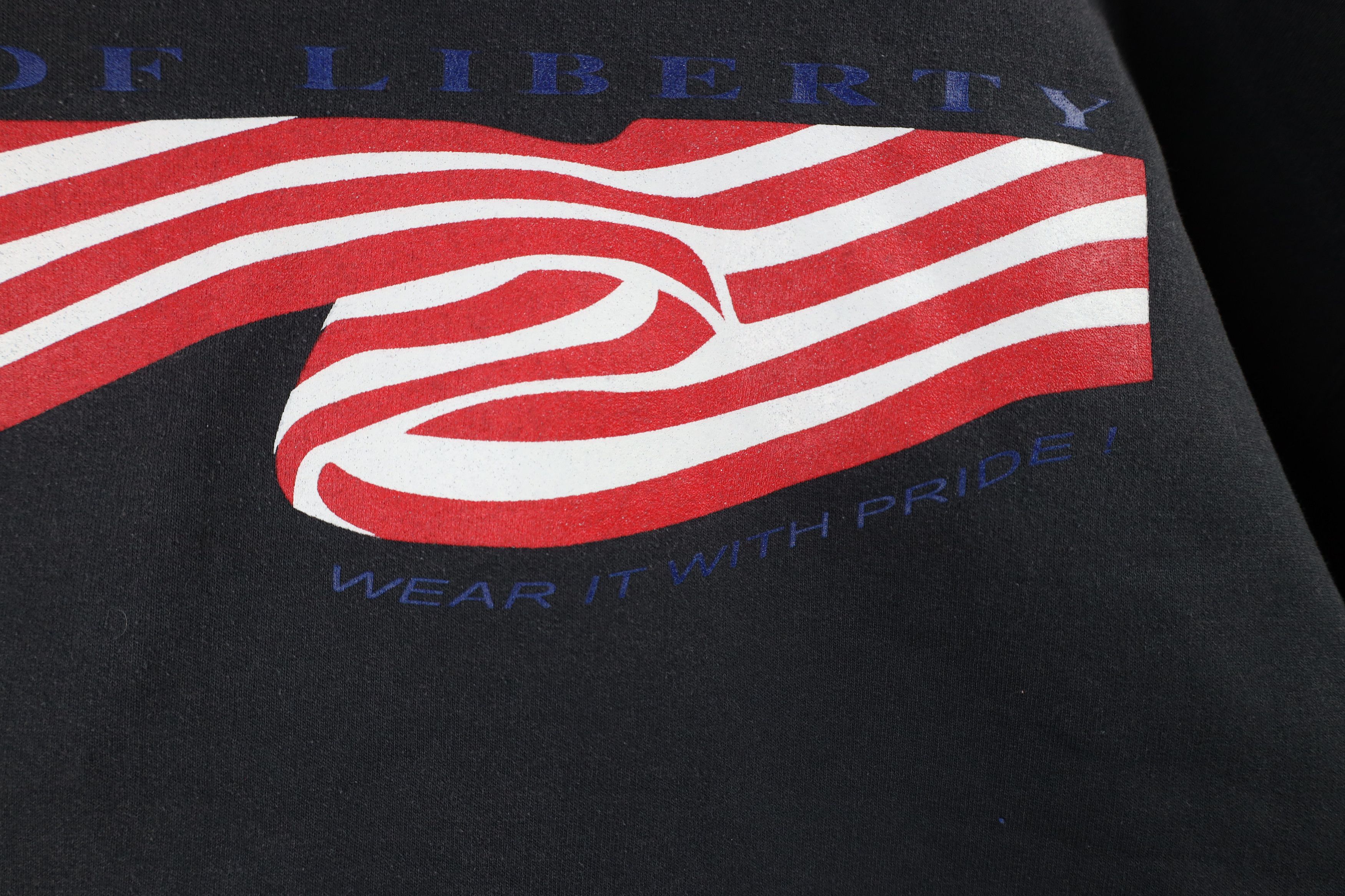 Vintage Vintage 90s Spell Land of Liberty USA Flag Sweatshirt Black Size US XXL / EU 58 / 5 - 5 Thumbnail