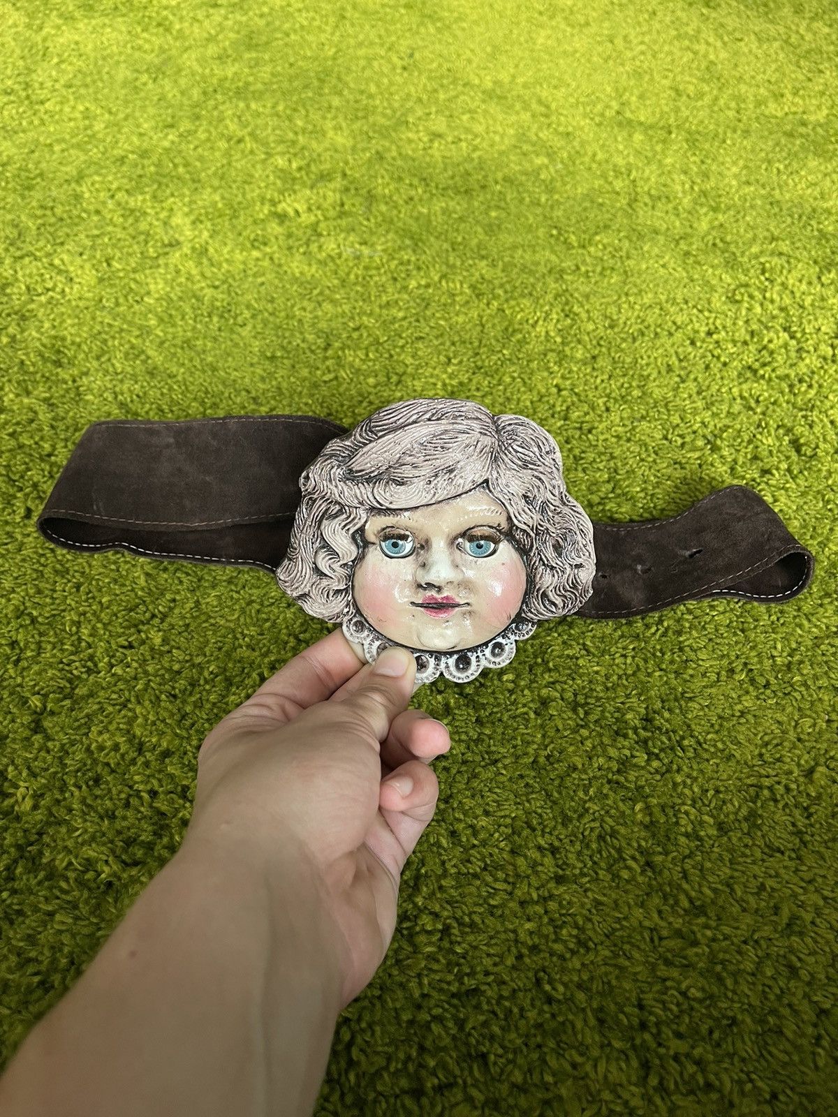 Designer Scary doll head buckle handmade leather belt Y2K Size ONE SIZE - 1 Thumbnail