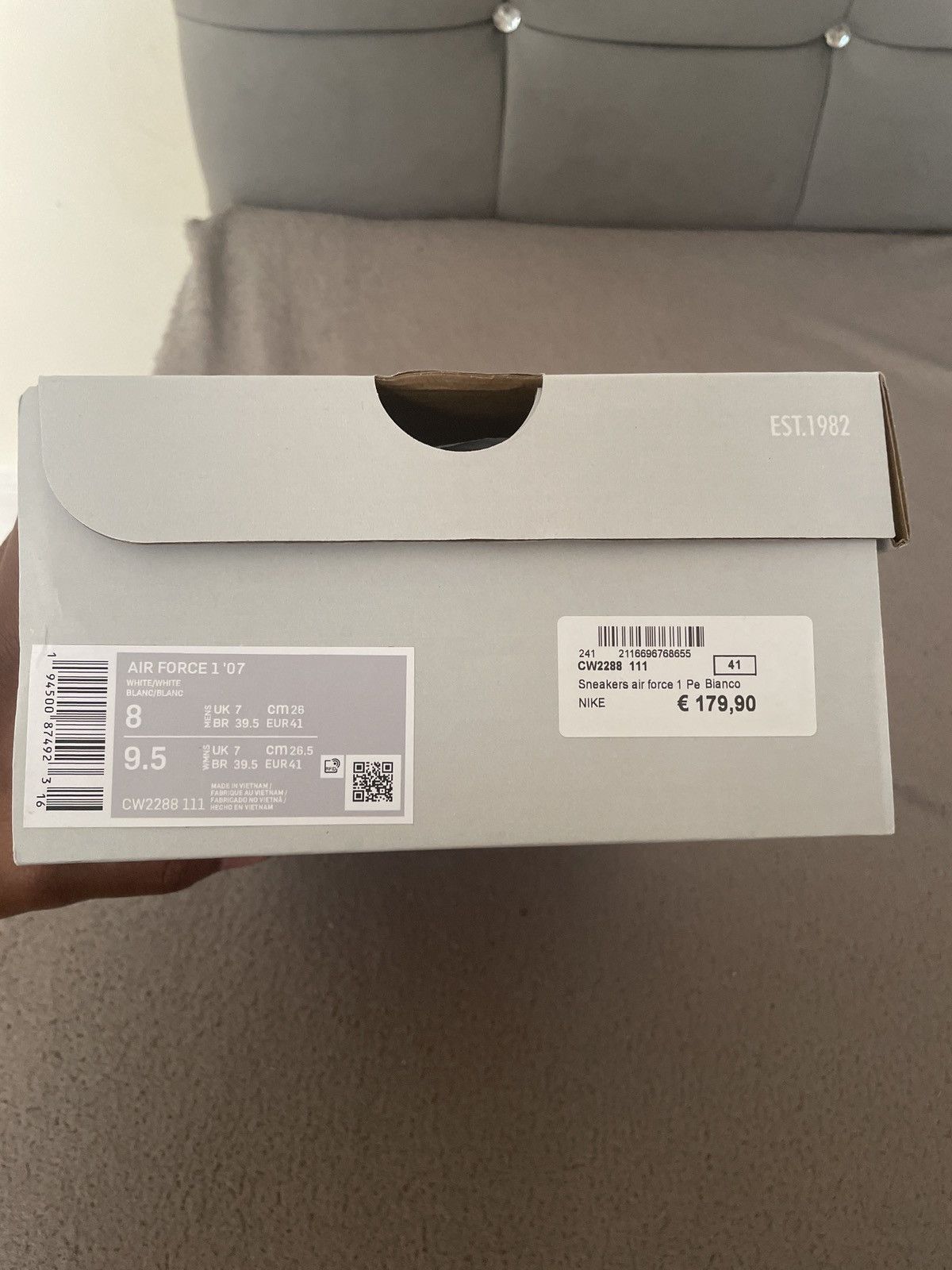 Nike Nike Air Force 1 (CW2288 111) Size US 7 / EU 40 - 7 Thumbnail