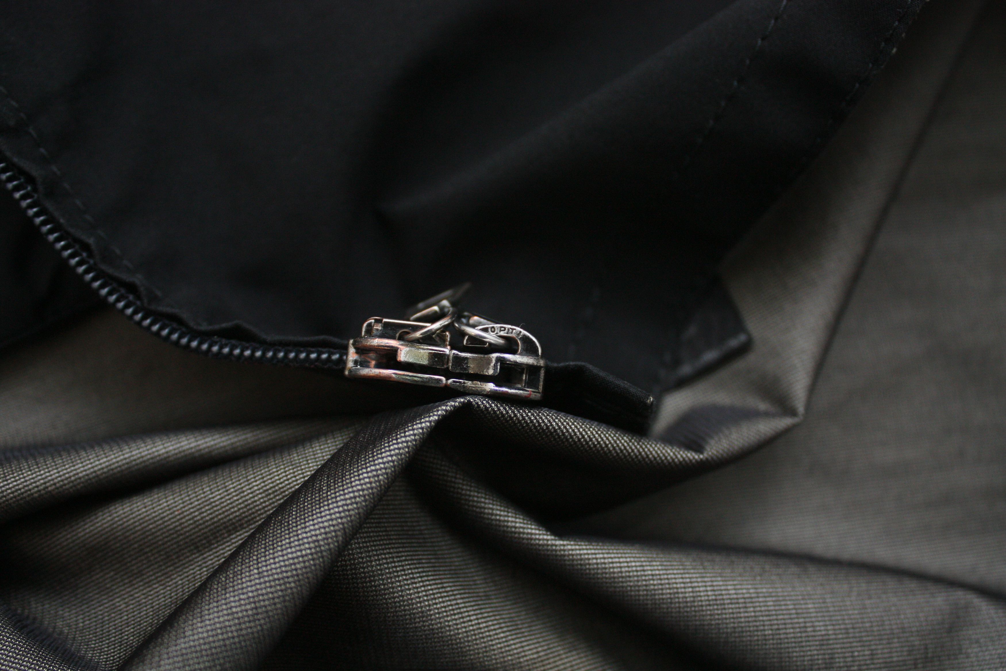Prada Prada Vintage Black Gore-Tex Jacket SGV153 23E Size US M / EU 48-50 / 2 - 9 Thumbnail