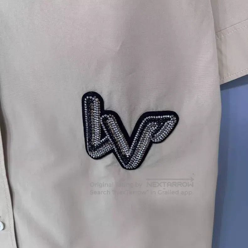 Louis Vuitton Louis Vuitton Rhinestone logo khaki short sleeve shirt Size XS / US 0-2 / IT 36-38 - 5 Thumbnail